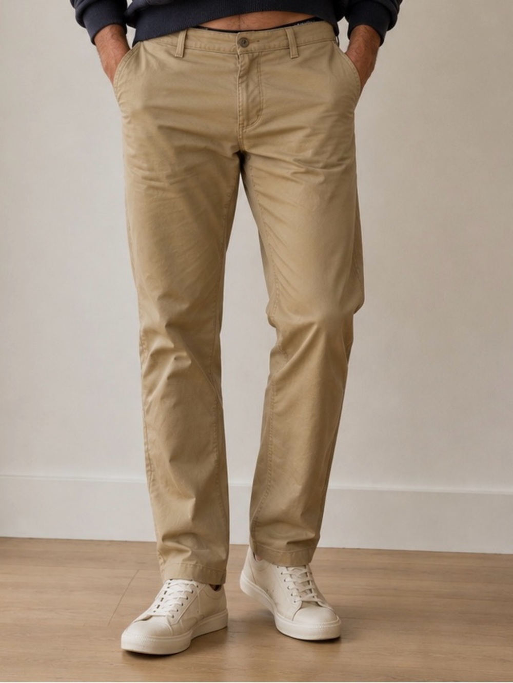 Dockers Classic Straight Chinos in Light Khaki
